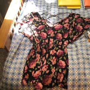 American Eagle Flowered Romper